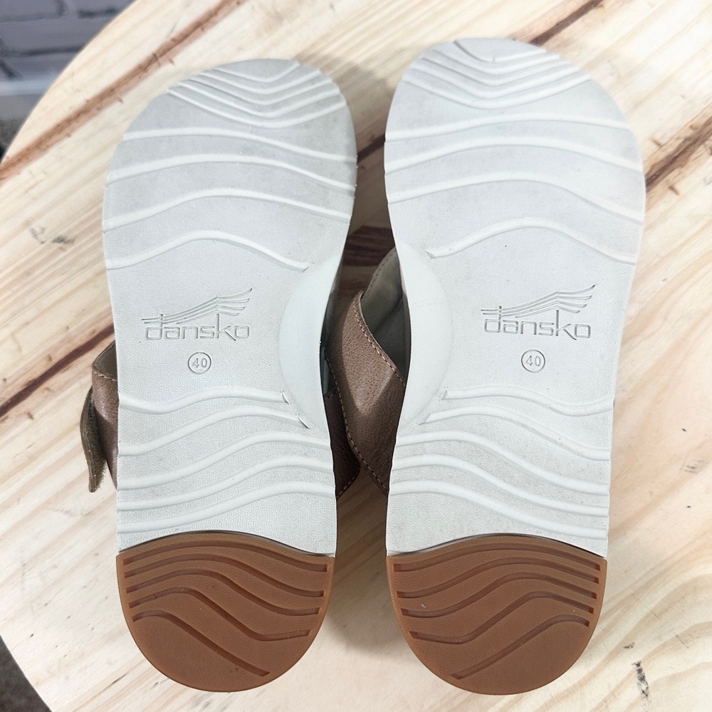 Dansko CeCe Brown Burnished Calf Leather T Strap Sandals Size 40 9.5-10 Open Toe - Picture 6 of 10